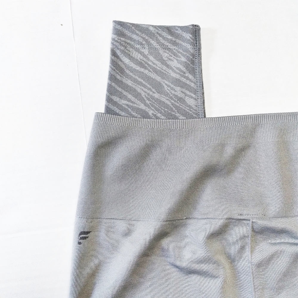 Fabletics High-Waisted Seamless Leggings - Picture 4 of 9